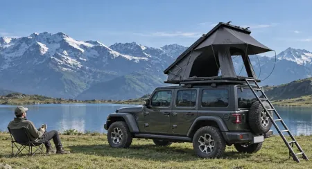 Road-trip en France de camping en camping avec une tente de toit
