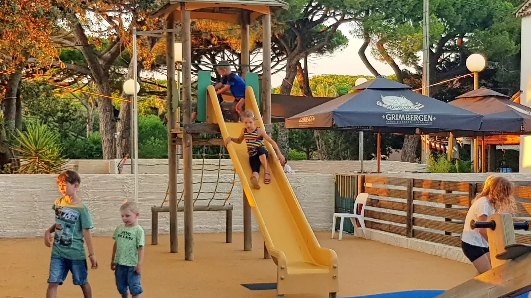 CAMPING LE MÉDITERRANÉE