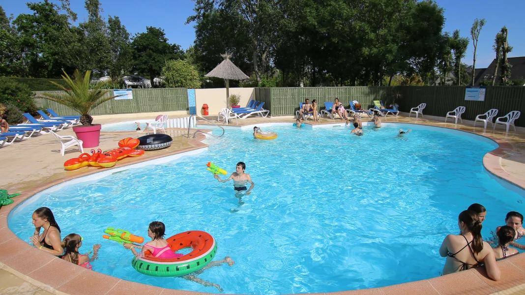 CAMPING LES GENÊTS