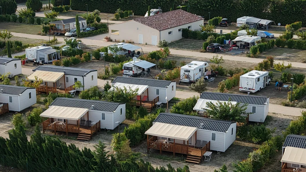 CAMPING DES FAVARDS