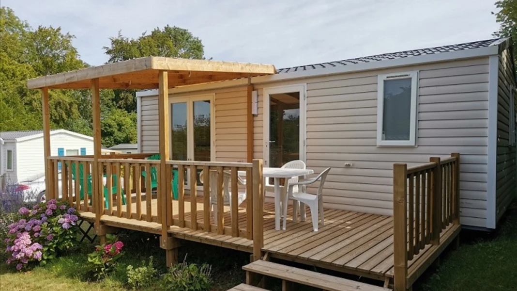 CAMPING LES GARENNES DE LA MER