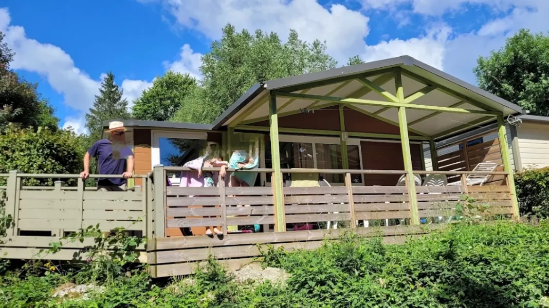 CHALETS CAMPING PLAGE DU MIDI