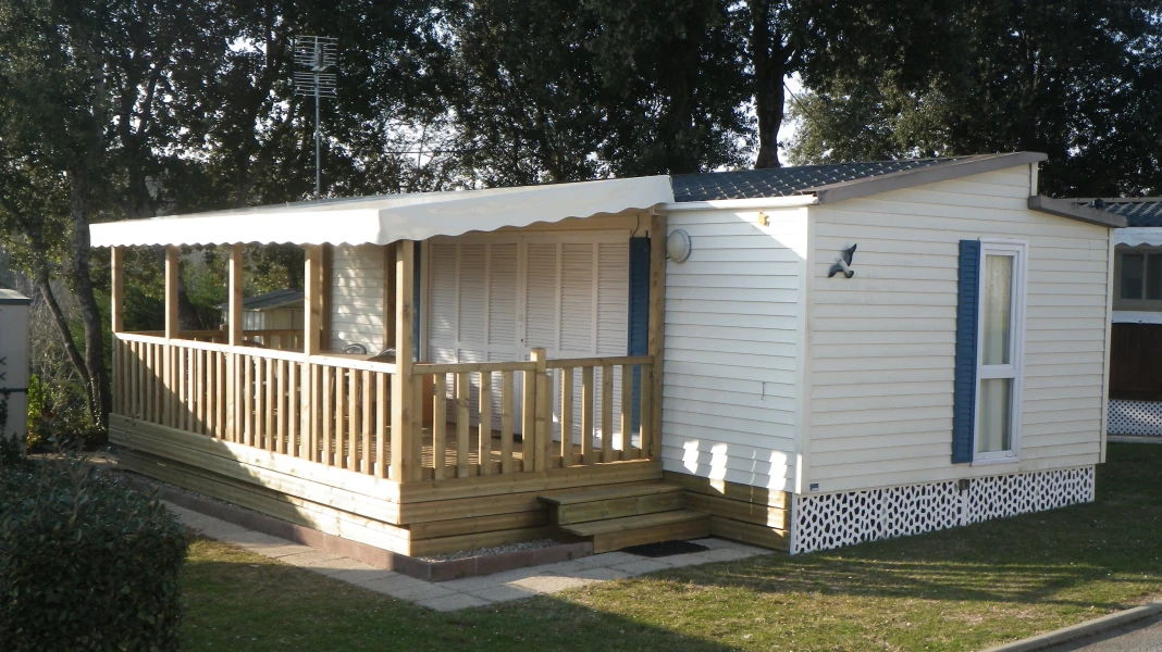 CAMPING DOMAINE DE BERNEZAC - ACCCF