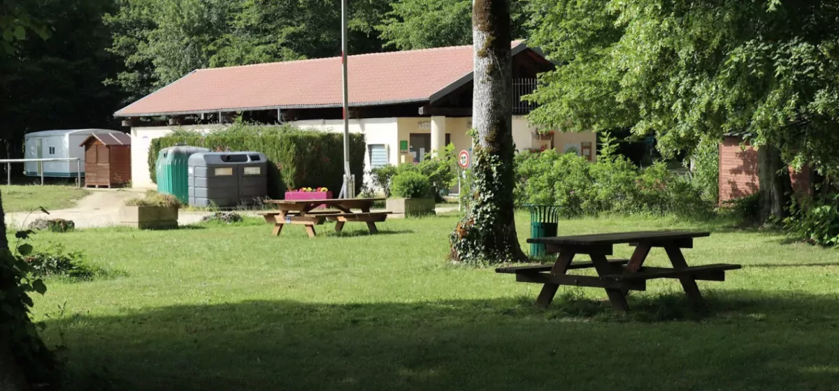 CAMPING MUNICIPAL LE PARC DU CHÂTEAU