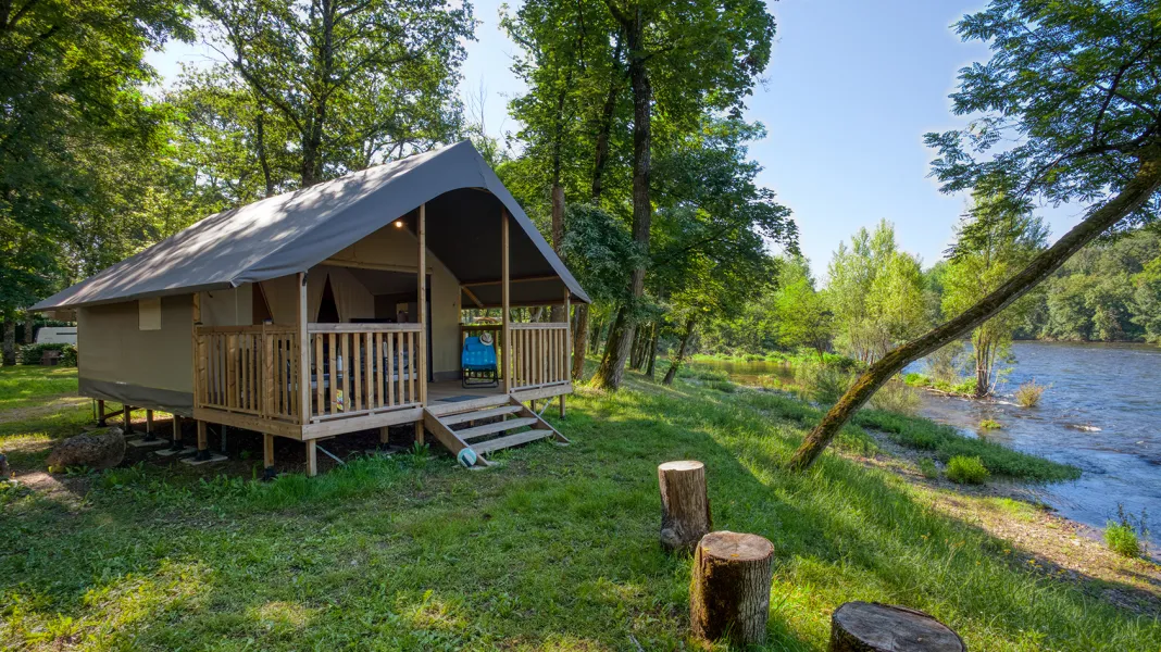 LES CHALETS SUR LA DORDOGNE