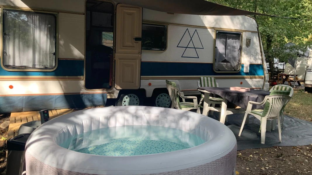 CAMPING DE FONTPÉDROUSE