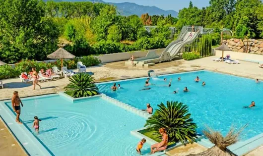 Camping Les Pins
