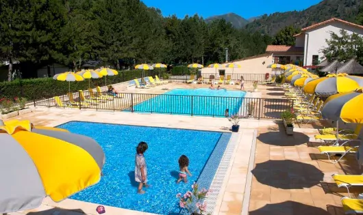 Camping Les Eaux Chaudes