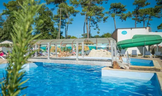 Camping Paradis - La Pomme de Pin