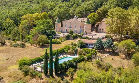 Camping Château de l'Eouvière