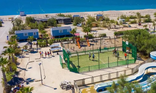 Camping Los Escullos