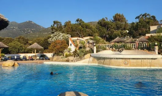 Camping Tikiti