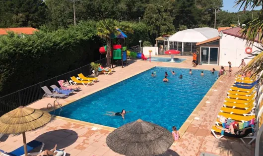 Camping L'Orée des Pins