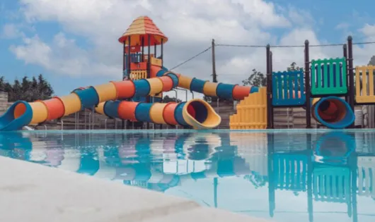 Camping Paradis des Pins - Royan