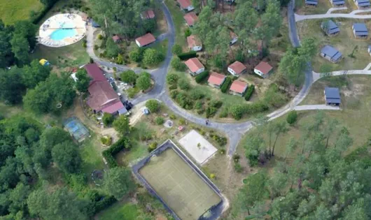 Camping Domaine des Grands Pins