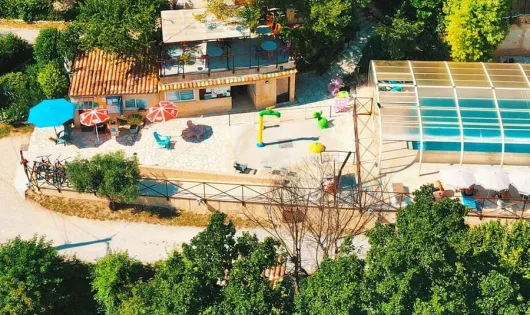 Flower Camping La Beaume