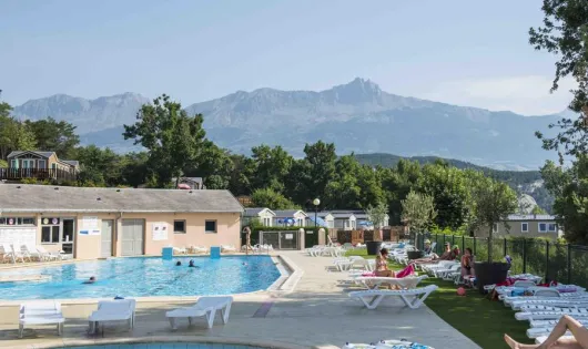 Camping L'Ecrin du Lac