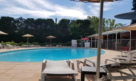 Camping Des Favards