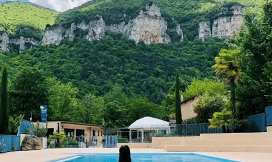 Flower Camping le Peyrelade