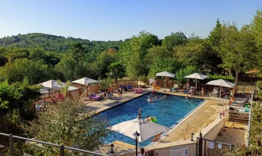 Camping Les Charmes