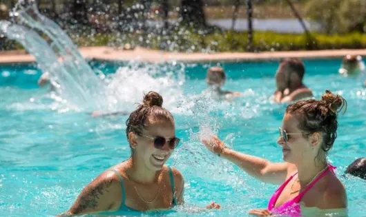 Camping Aux Rives du Soleil