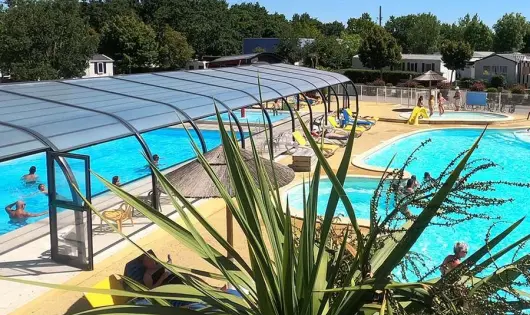 Camping Les Chalands Fleuris