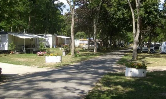 Camping L'isle Aux Moulins