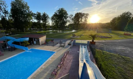 Camping Les Près Marcotte