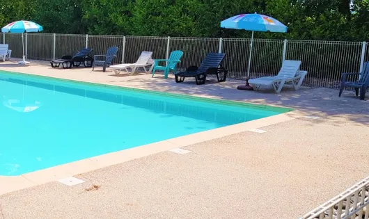 Camping les Rives du Lac Cantalès