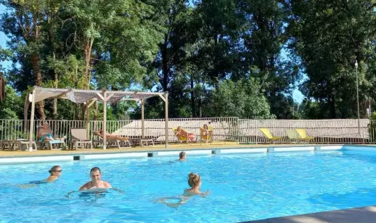 Camping Bois et Toilés