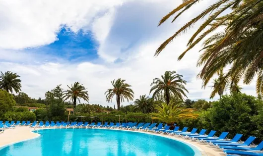 SOWELL RESIDENCES Les Perles de Saint Tropez