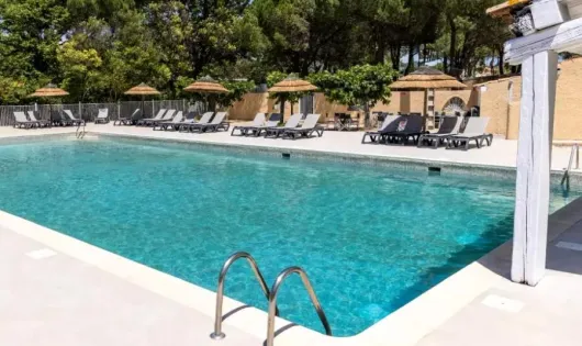 Camping maeva Escapades Le Hameau des Pins