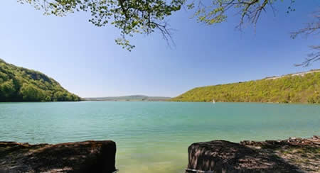 45 campings dans le Jura 